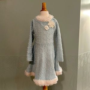 Sparkly blue & white faux fur collar dress, Size 6